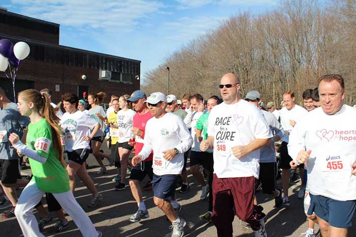 ELITE Runners running in the race